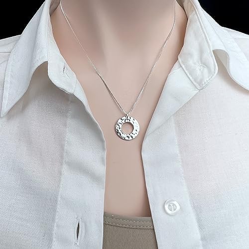 925 Sterling Silver Hammered Circle Eternal Bond Eternity Necklace for Women