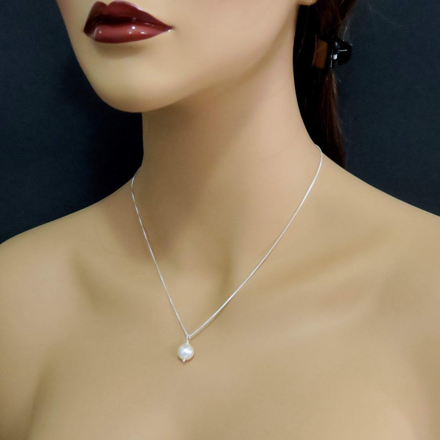 Mother of the Bride Gift Necklace, White Pearl Necklace, Single Pearl Necklace, Solitary Pearl Necklace