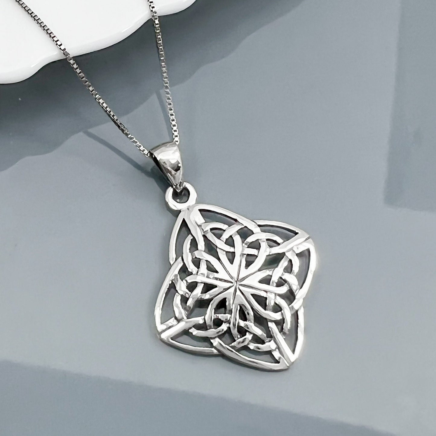 Sterling Silver Celtic Knot Pendant Necklace, 925 Sterling Silver Celtic Necklace Necklace, Irish Necklace, Wife Birthday Gift Necklace