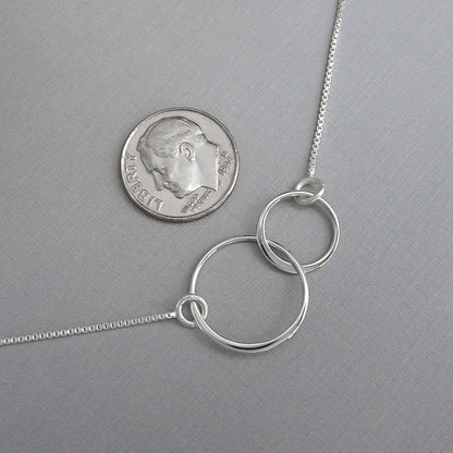 Unbiological Sister Gift, Sterling Silver Two Ring Necklace, 2 Circles Necklace, Best Friend Birthday Gift, Sister Necklace, Stepsister Gift