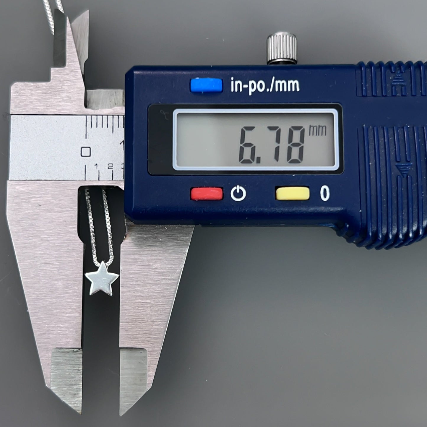 Sterling Silver Star Choker Necklace, Tiny Delicate and Dainty Star Layering Necklace, Best Friend Gift, Minimalist Casual EverydayJewelry