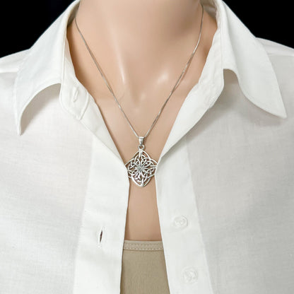 Sterling Silver Celtic Knot Pendant Necklace, 925 Sterling Silver Celtic Necklace Necklace, Irish Necklace, Wife Birthday Gift Necklace