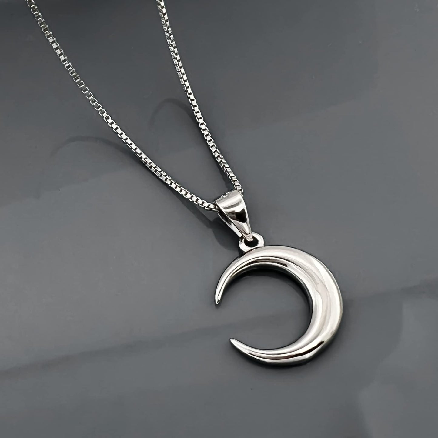 Small Sterling Silver Crescent Moon Necklace for Women, Wife Gift Necklace, Girlfriend Gift, Best Friend Gift, Daughter Gift Necklace