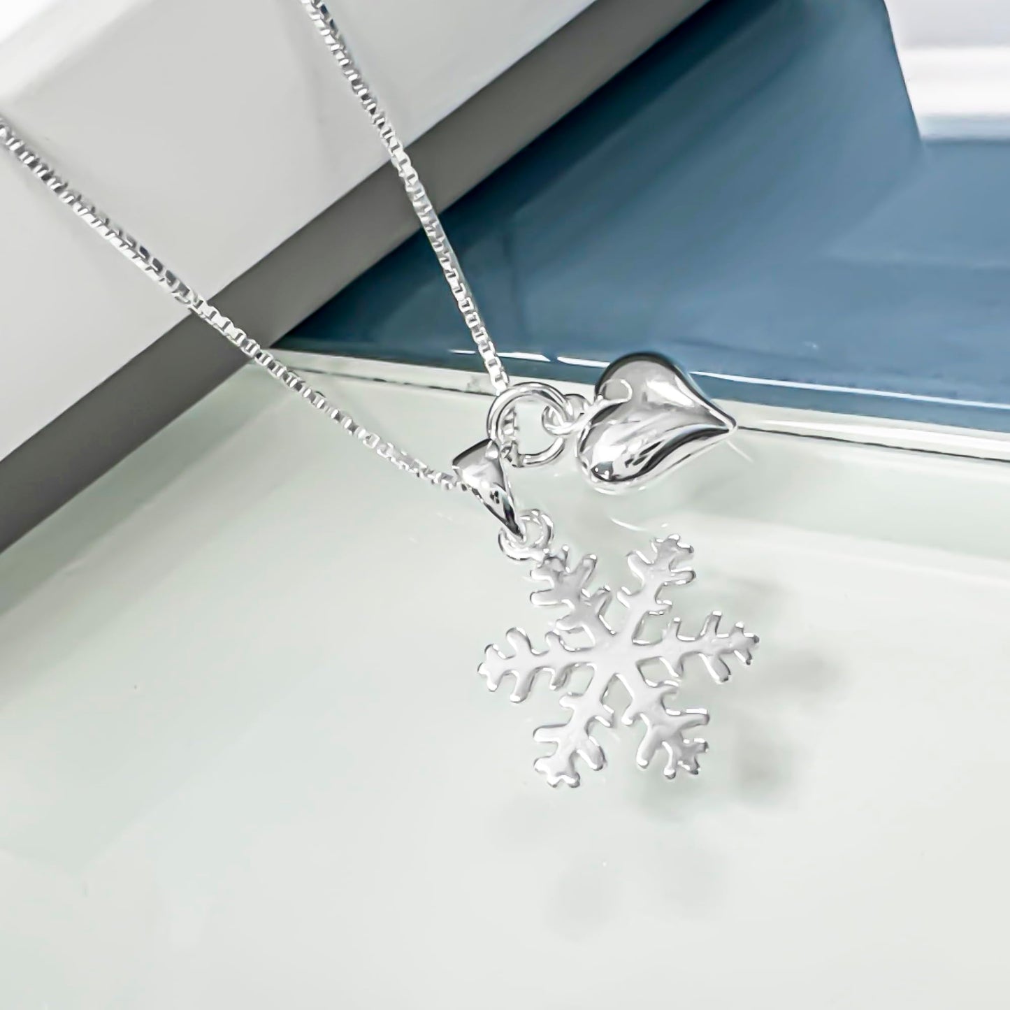 Delicate and Dainty Sterling Silver Snowflake Necklace Heart Charm Necklace, Daughter Wife Girlfriend Best Friend Gift Necklace, Christmas Gift Necklace