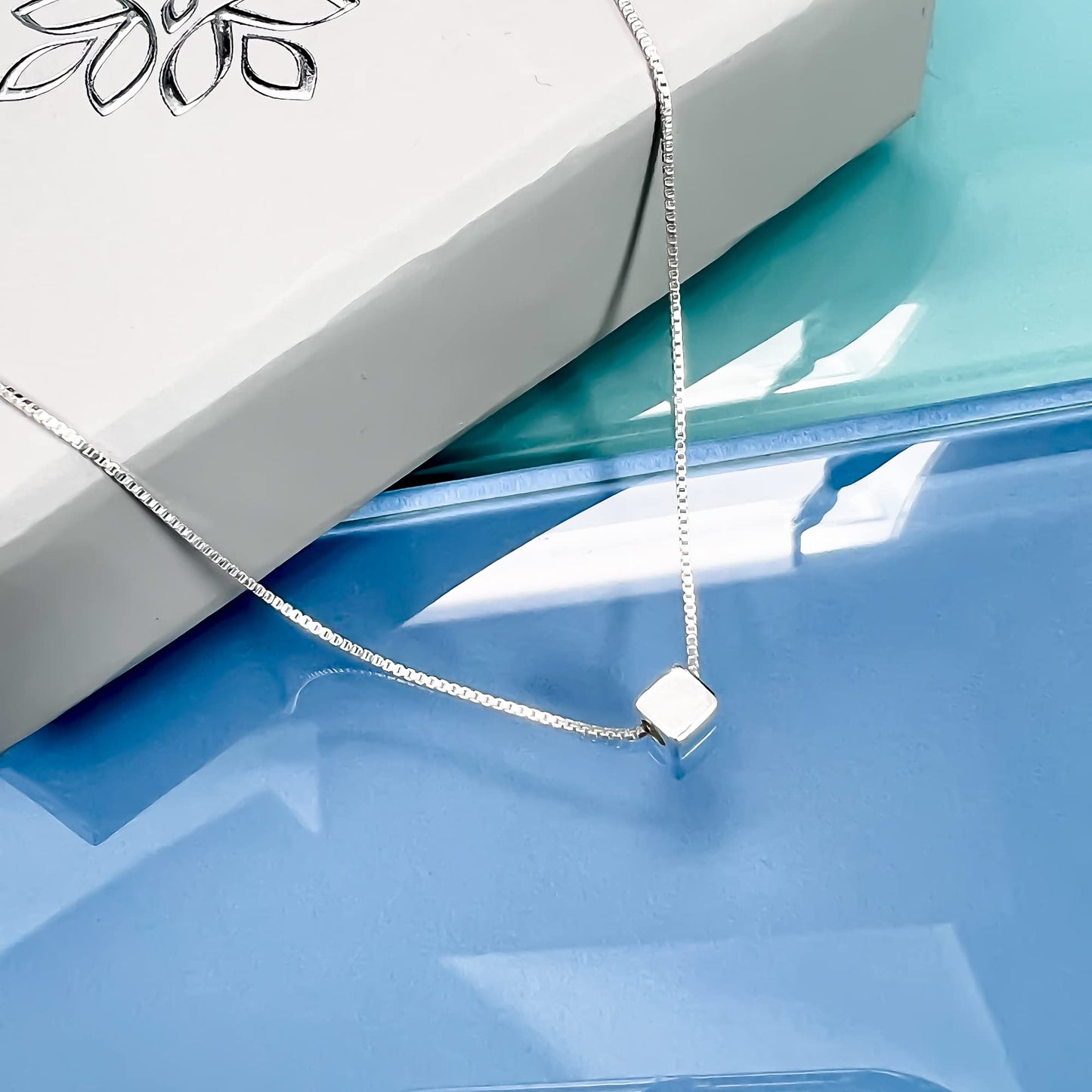 Very Tiny Delicate and Dainty Sterling Silver Cube Choker Necklace, Cube Layering Necklace for Women, Dainty Minimalist Necklace