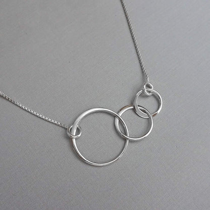 Generations Necklace, Sterling Silver Three Interlocking Circles Necklace, Mothers Day Gift for Grandmother, Birthday Gift Necklace for Grandma