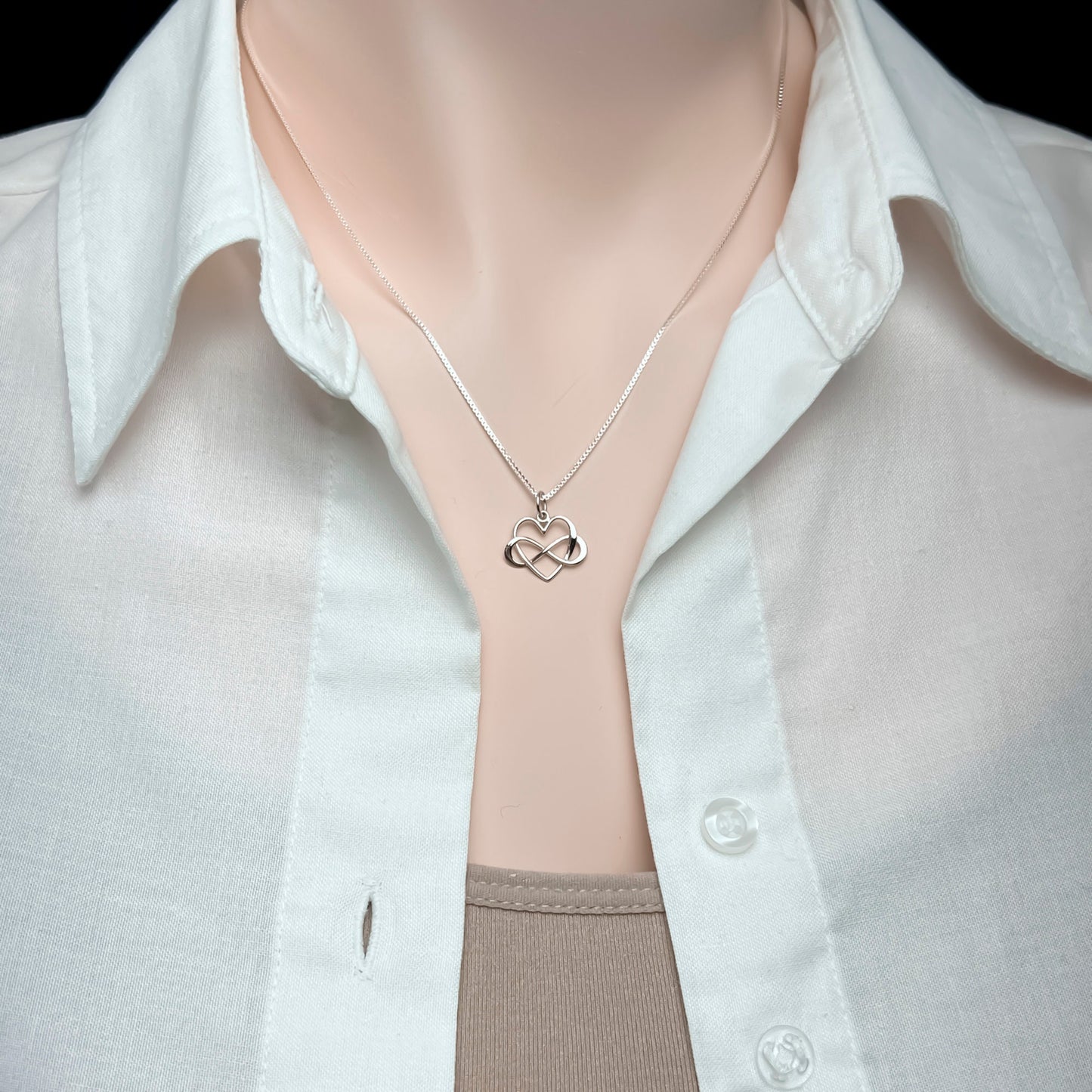 Small and Lightweight Sterling Silver Infinity Heart Necklace, Best Friend Birthday Gift Necklace,Thank You for Being My Unbiological Sister