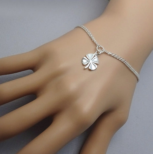 Sterling Silver Four Leaf Clover Bracelet, Clover Bracelet, Gift for Her, Best Friend Gift, Lucky Charm Bracelet, Friendship Bracelet