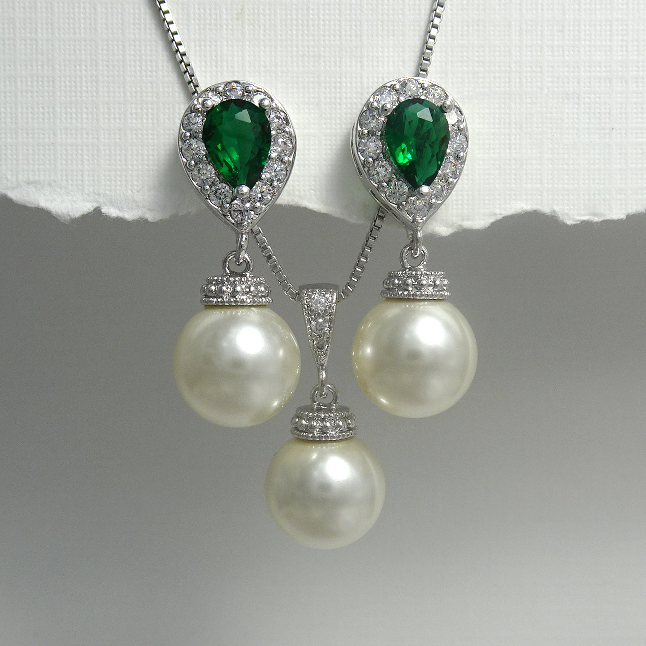 ivory pearl and green cubic zirconia crystal necklace and earrings set