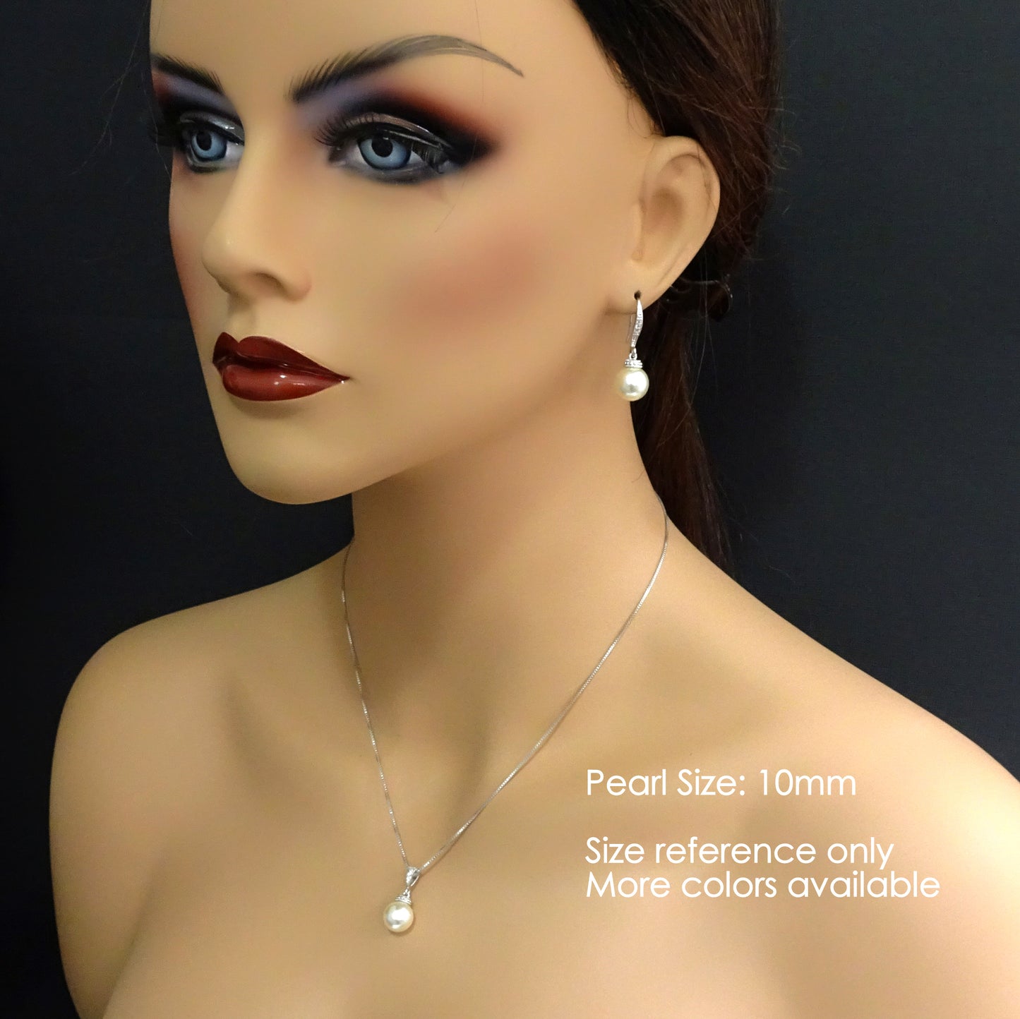 10mm pearl necklace and earrings set on a model mannequin