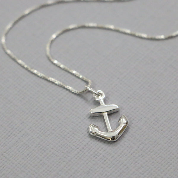 anchor necklace